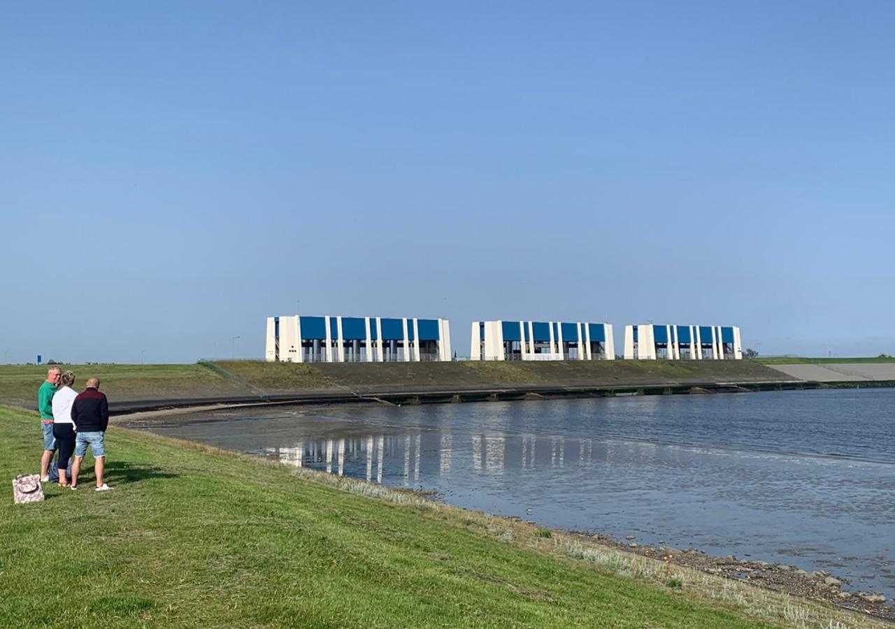 Waddenhoes Gastenverblijven Pieterburen Esterno foto
